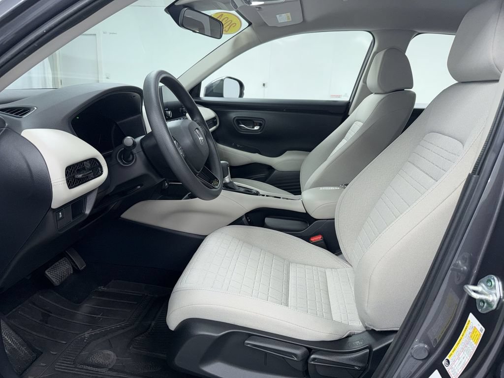 Used 2024 Honda HR-V LX image 12