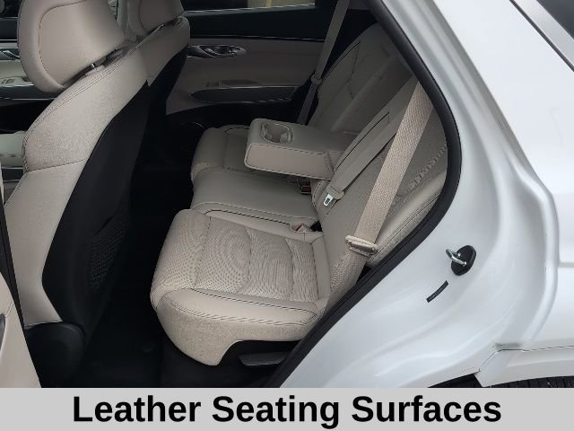 Used 2024 Genesis GV70 2.5T w/ Advanced Package image 13