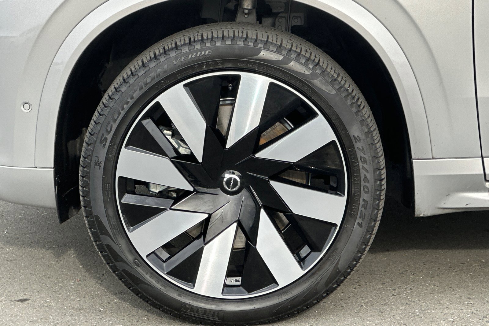 Certified 2023 Volvo XC90 T8 Ultimate image 12