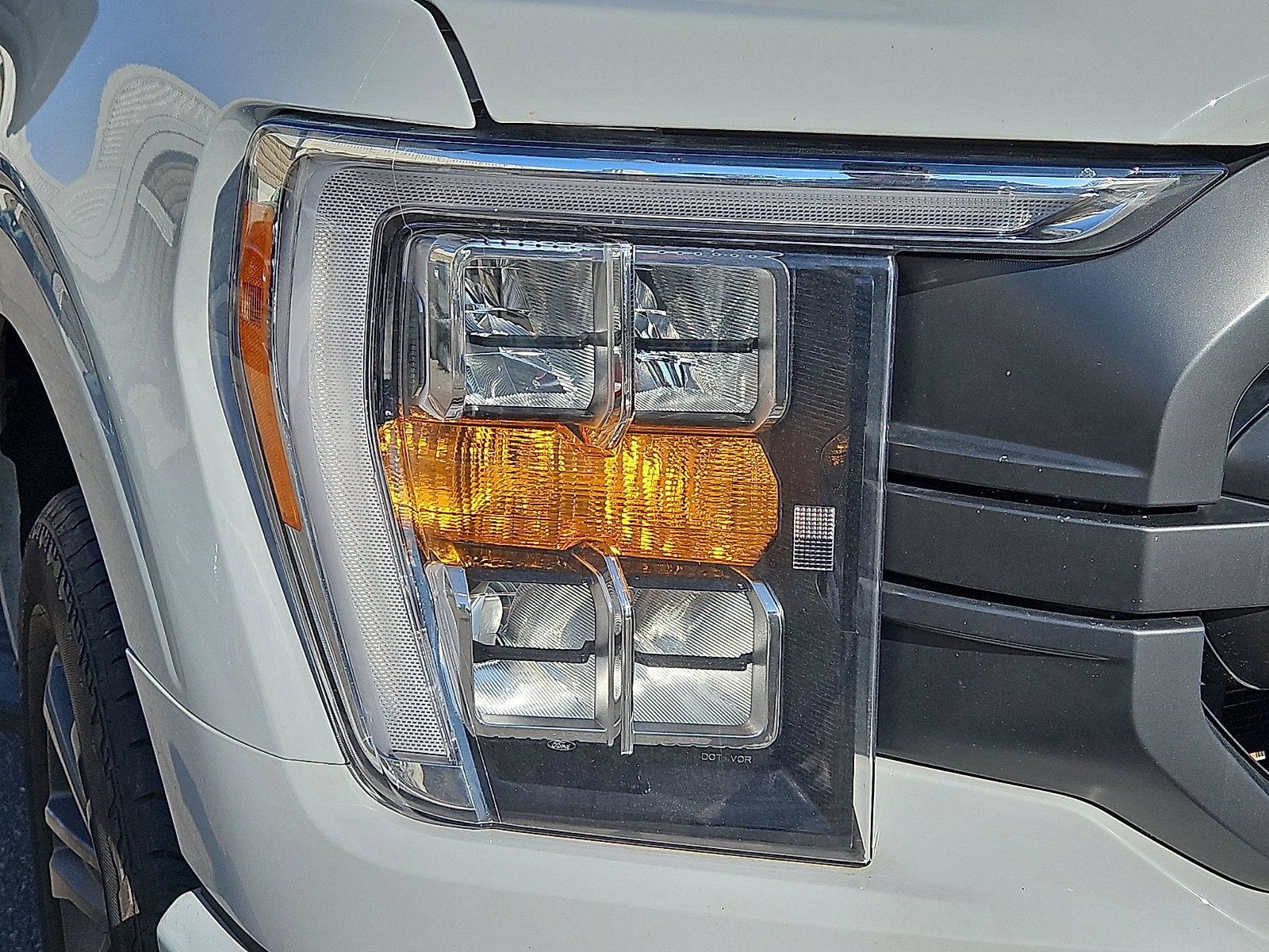 Used 2023 Ford F150 XLT w/ Equipment Group 302A High image 9