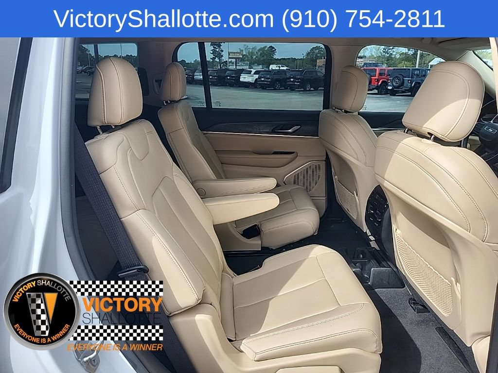 Certified 2021 Jeep Grand Cherokee L Limited AWD/4WD image 34
