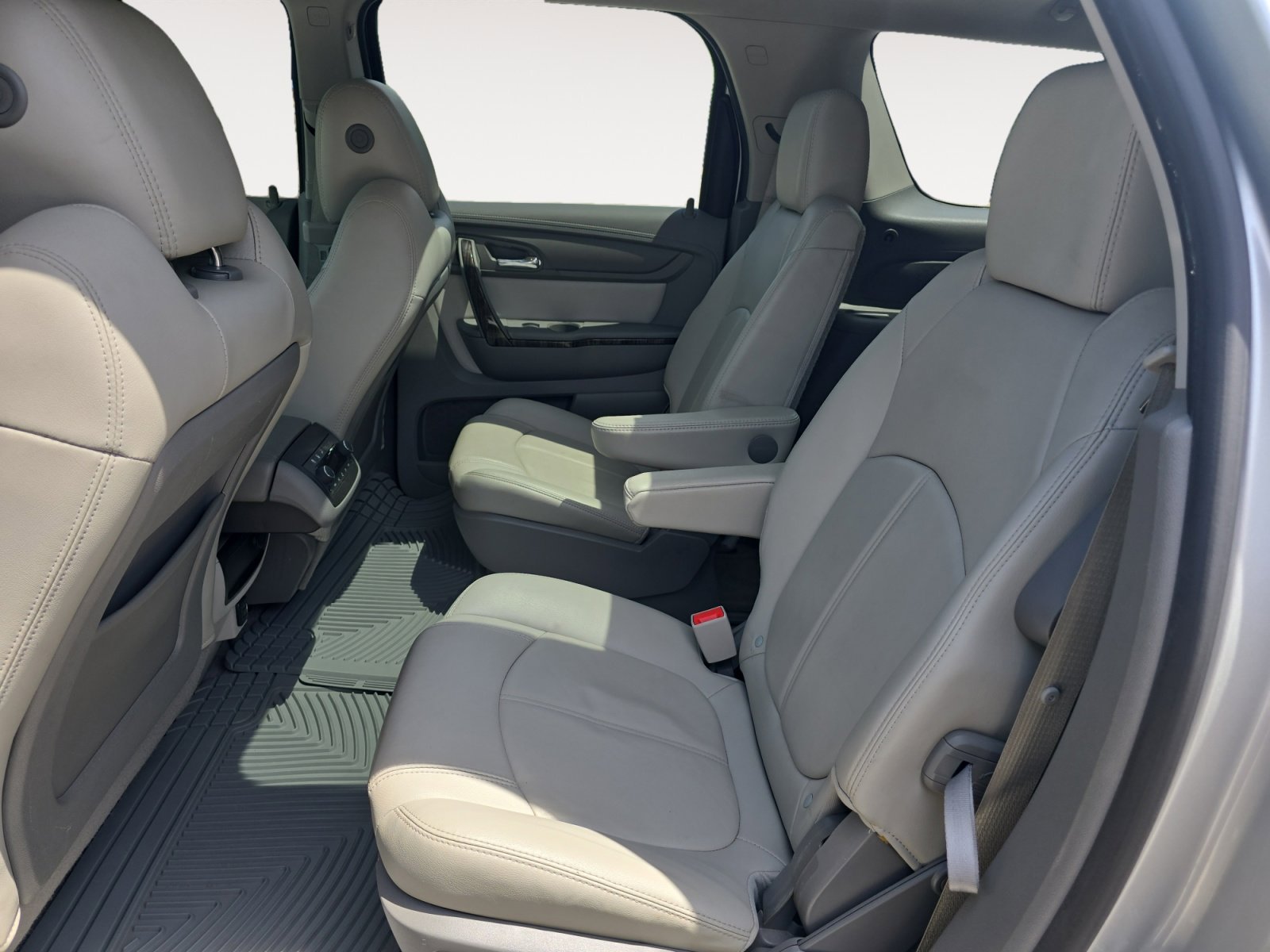 Used 2017 GMC Acadia Limited SLT AWD/4WD image 23