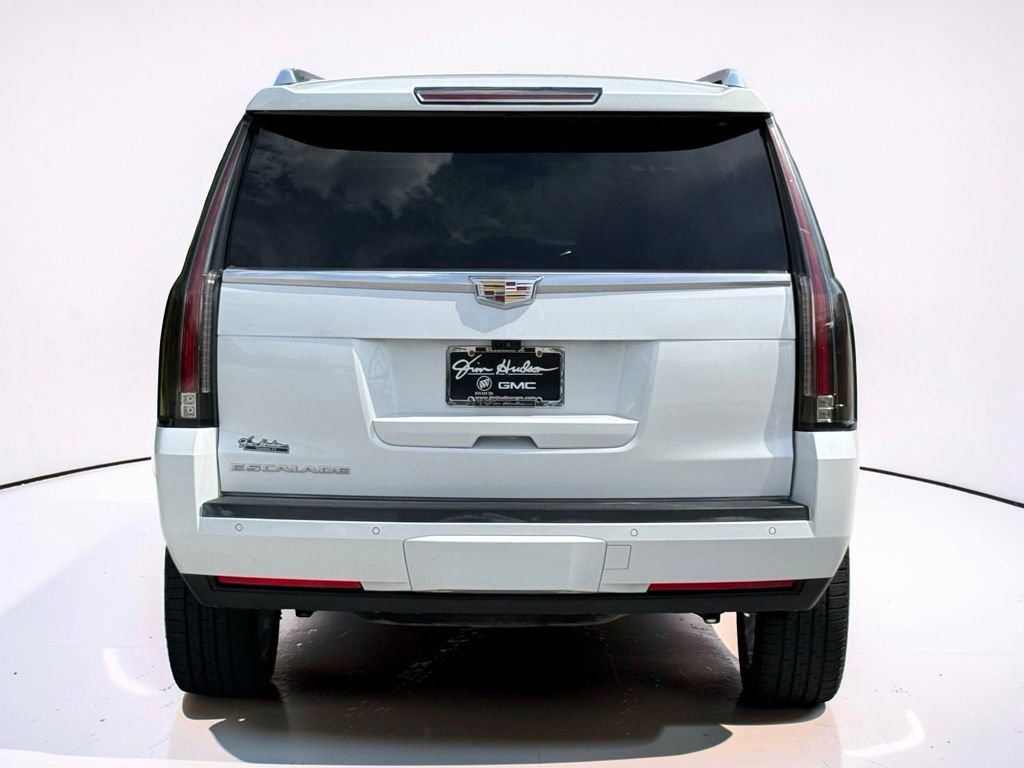 Used 2020 Cadillac Escalade Premium Luxury AWD/4WD image 20