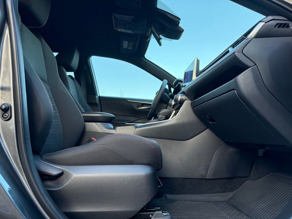 Certified 2025 Toyota RAV4 SE image 22