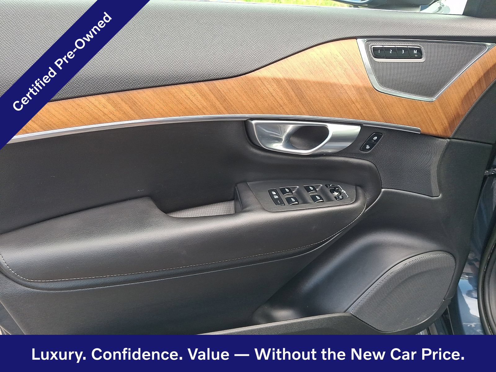 Certified 2023 Volvo XC90 B6 Plus AWD/4WD image 13