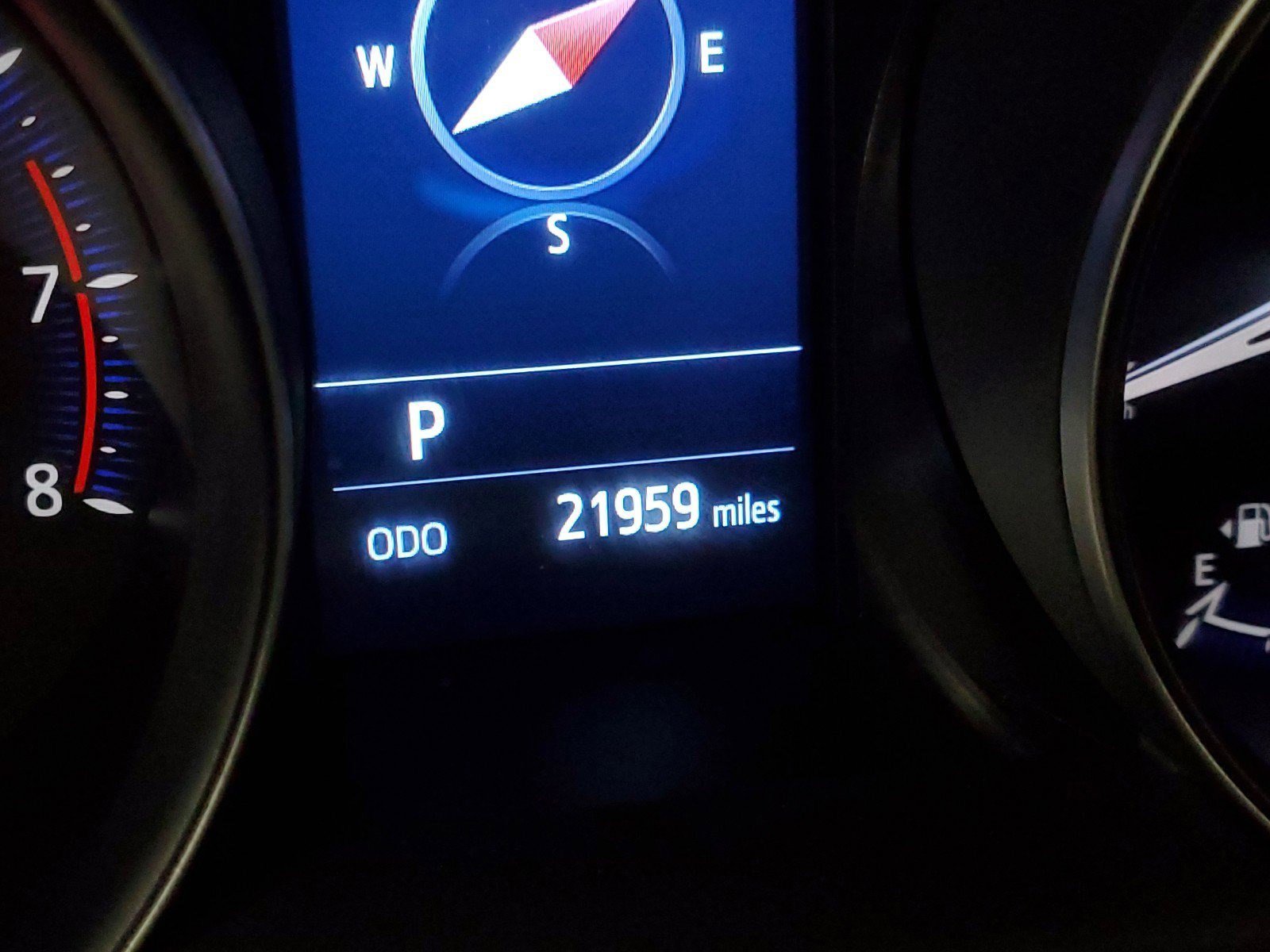 Used 2019 Toyota C-HR Limited image 26