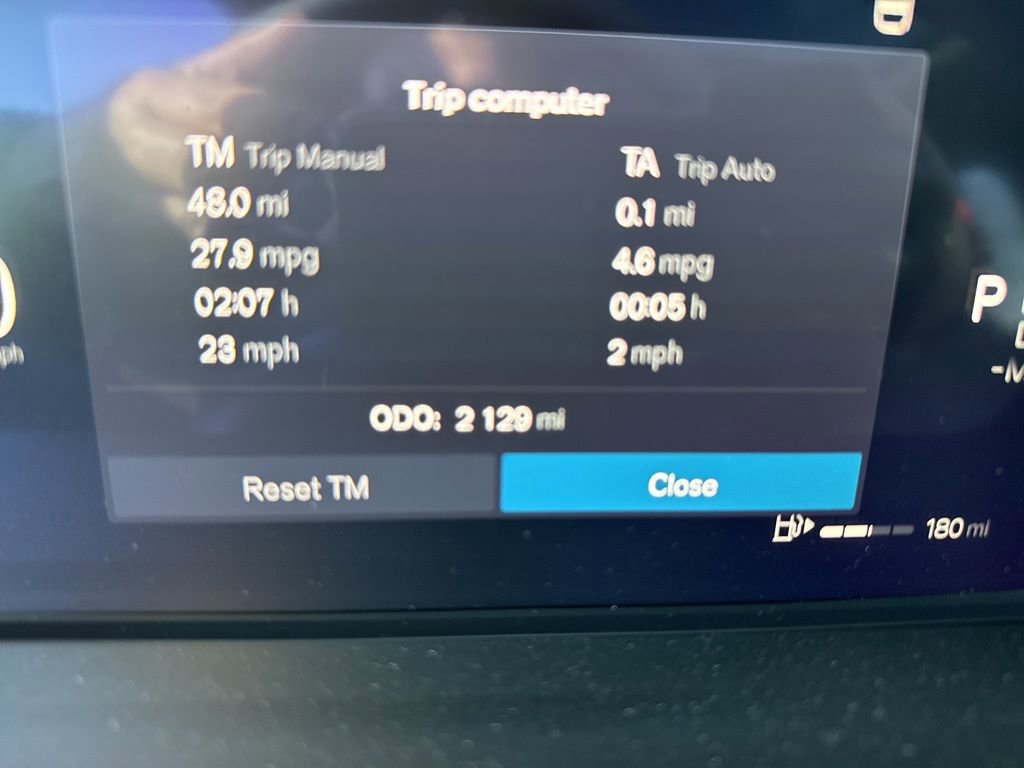 Used 2026 Volvo XC40 B5 Plus w/ Protection Package Premier image 18