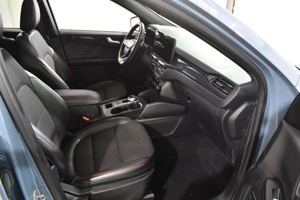 Used 2023 Ford Escape ST-Line w/ Tech Pack #1 image 10