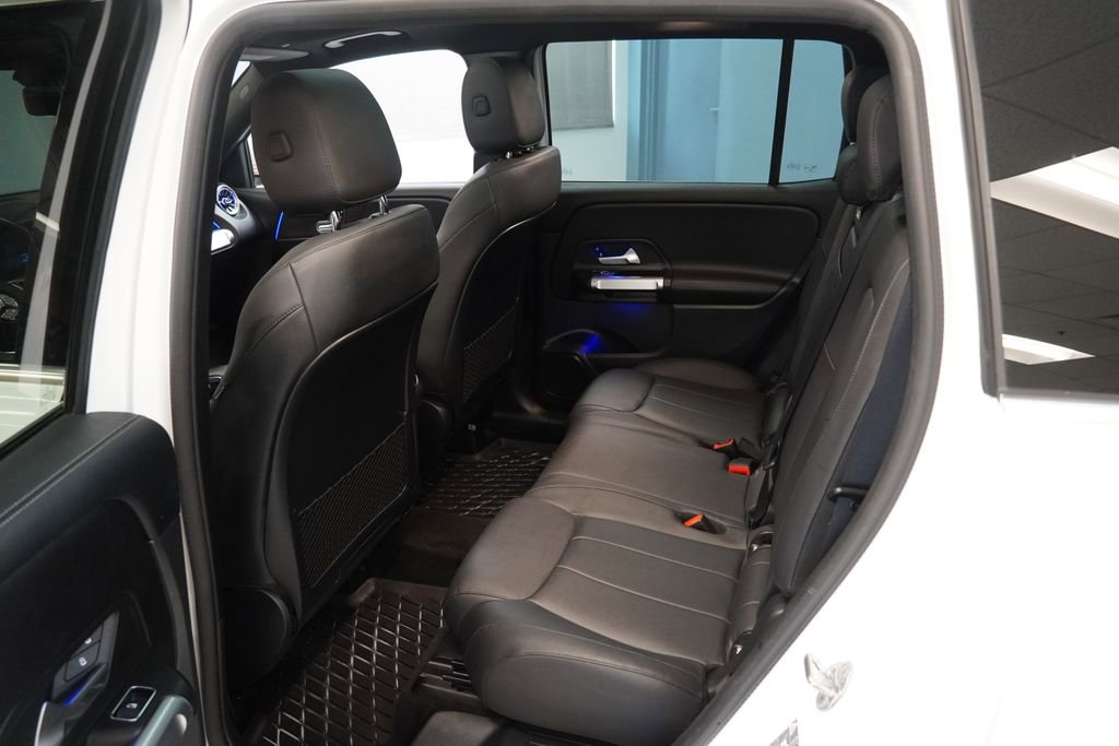 Used 2023 Mercedes-Benz GLB 250 4MATIC image 19