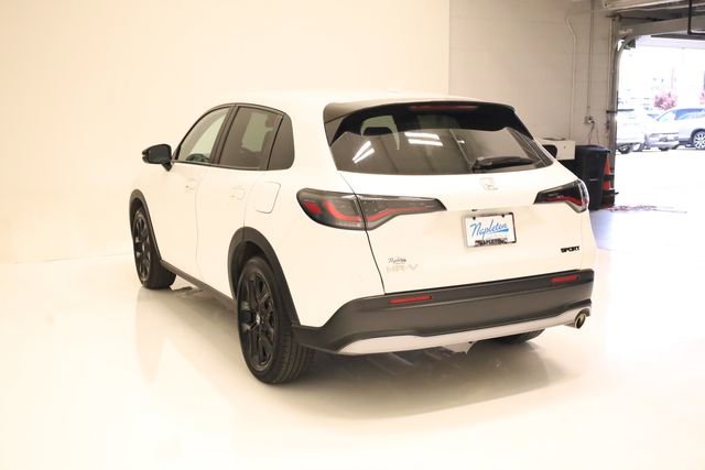 Used 2025 Honda HR-V Sport image 6