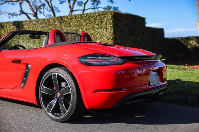 Used 2019 Porsche 718 Boxster S RWD image 7