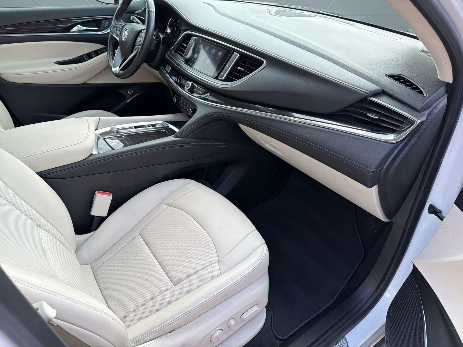 Certified 2023 Buick Enclave Essence w/ Experience Buick Package image 31