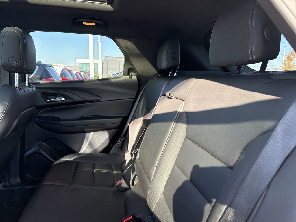 Used 2023 Chevrolet TrailBlazer ACTIV w/ Sun and Liftgate Package image 21