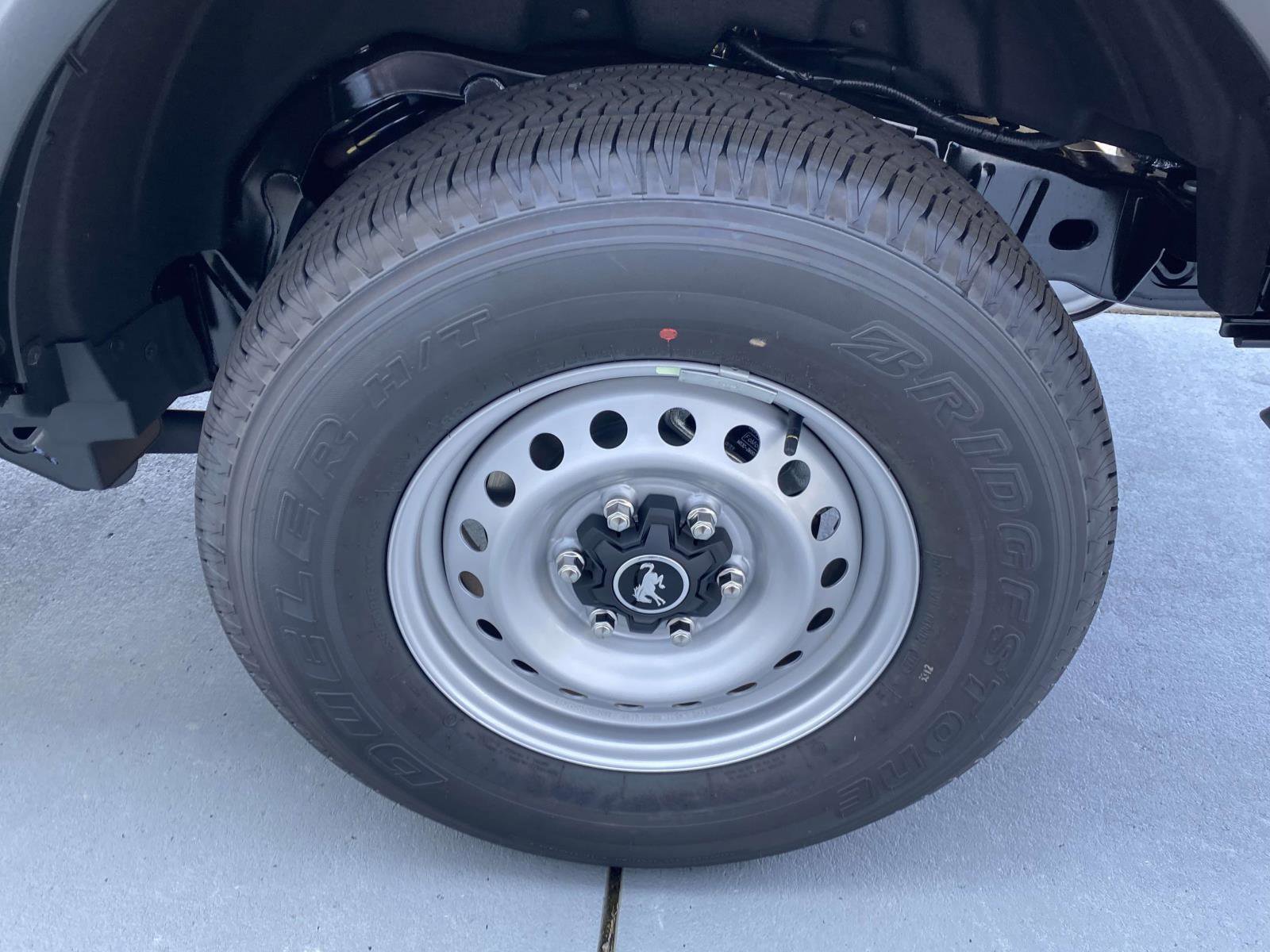 New 2025 Ford Bronco Base 4 Door 4x4 4WD image 7