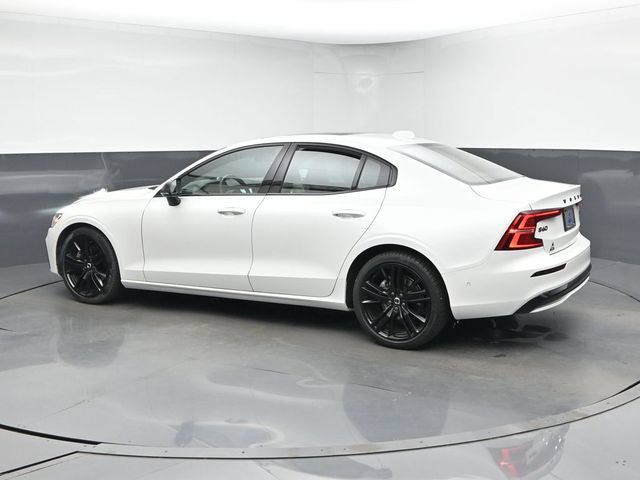 Used 2023 Volvo S60 B5 Ultimate w/ Climate Package FWD image 6