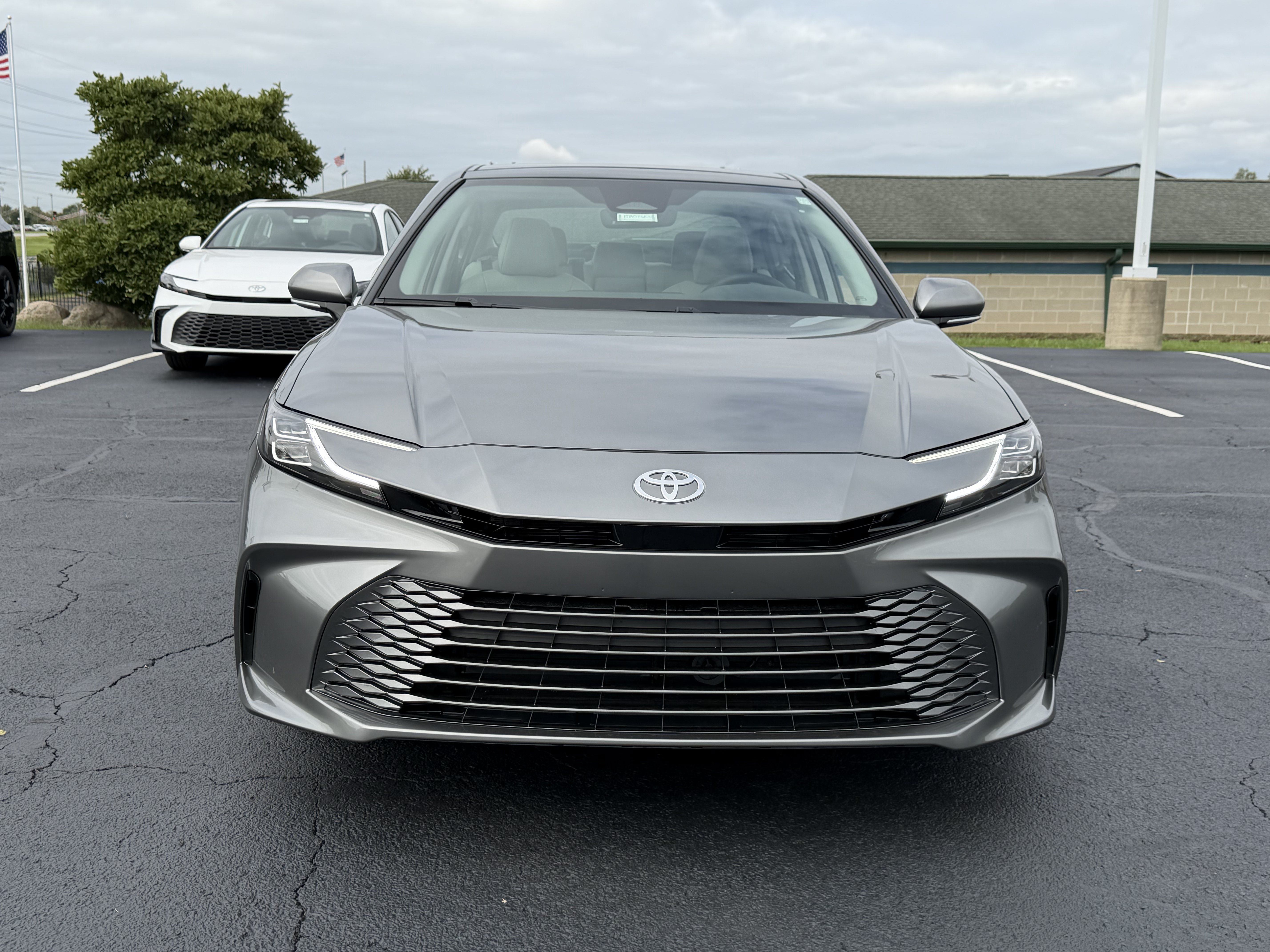 New 2026 Toyota Camry XLE AWD/4WD image 2