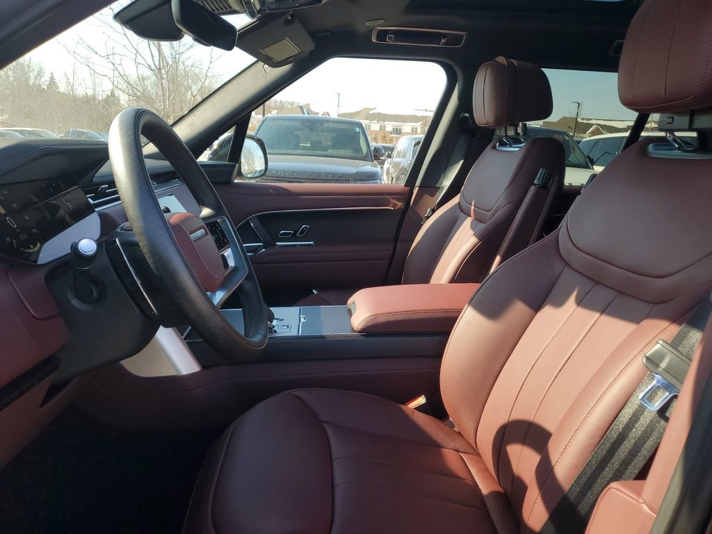 New 2026 Land Rover Range Rover SE image 6