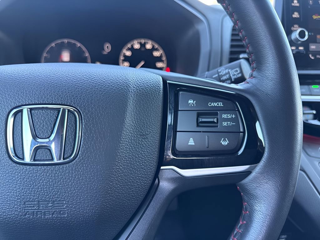 Used 2025 Honda Odyssey Sport-L image 18
