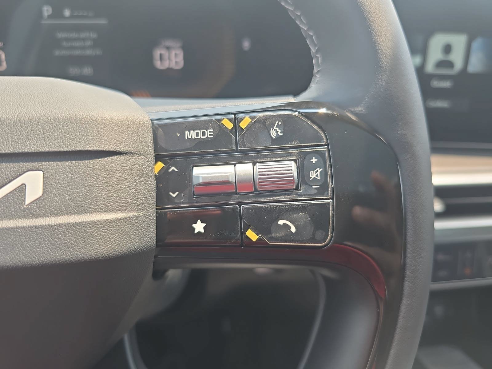 New 2026 Kia Sorento S w/ S Panoramic Sunroof Package FWD image 20