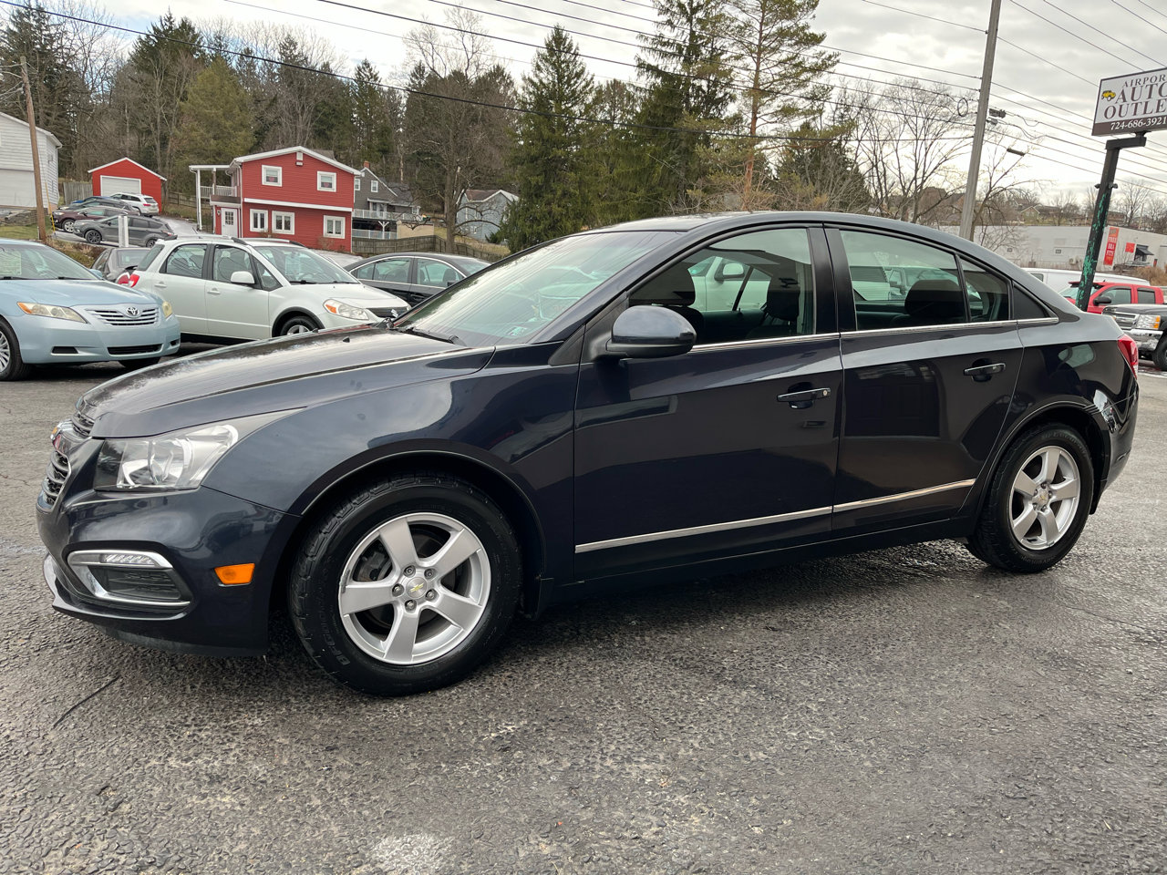 Used 2016 Chevrolet Cruze LT image 8