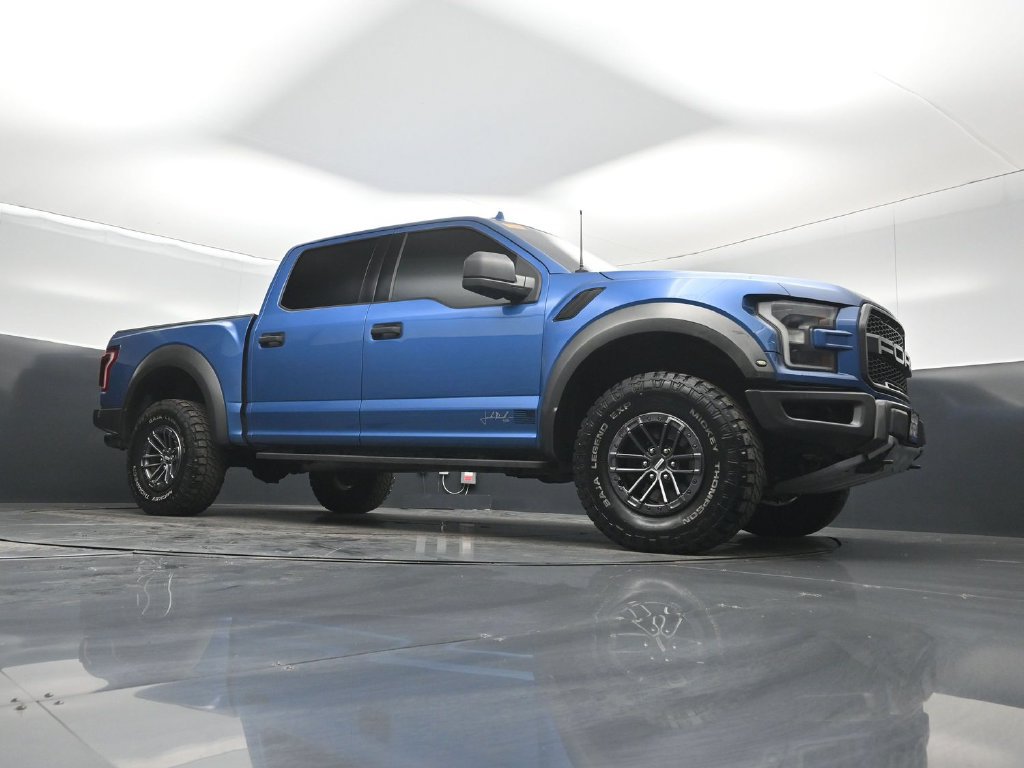 Used 2019 Ford F150 Raptor AWD/4WD image 3