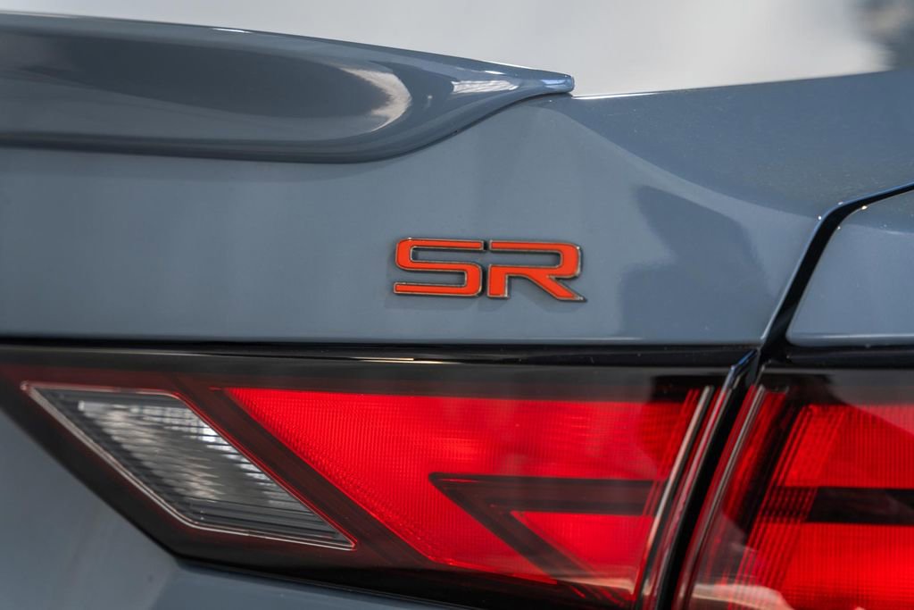 Used 2024 Nissan Sentra SR w/ Lighting Package image 10