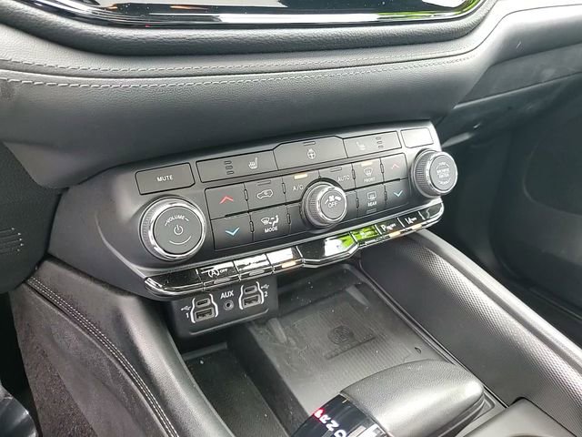 Used 2022 Dodge Durango GT image 24