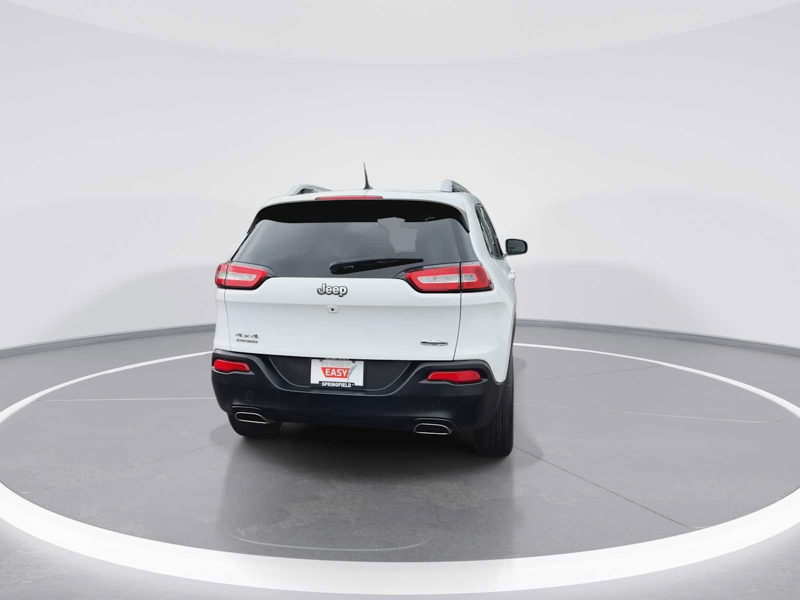 Used 2017 Jeep Cherokee Latitude AWD/4WD image 7
