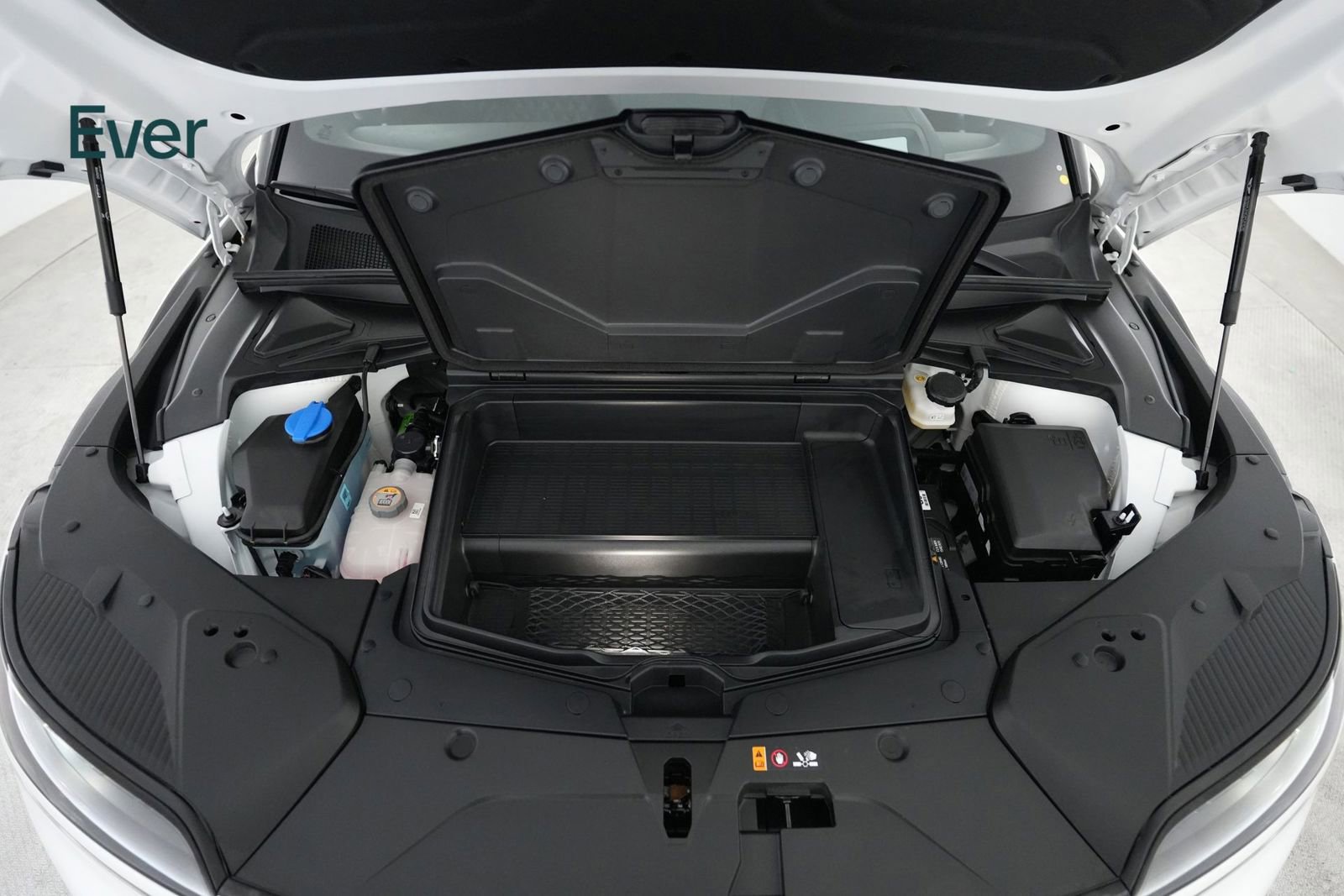 Used 2024 Genesis GV60 Performance image 25