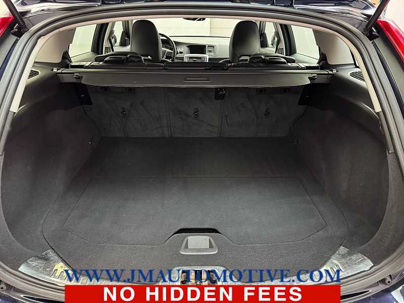 Used 2016 Volvo V60 T5 Premier AWD/4WD image 16