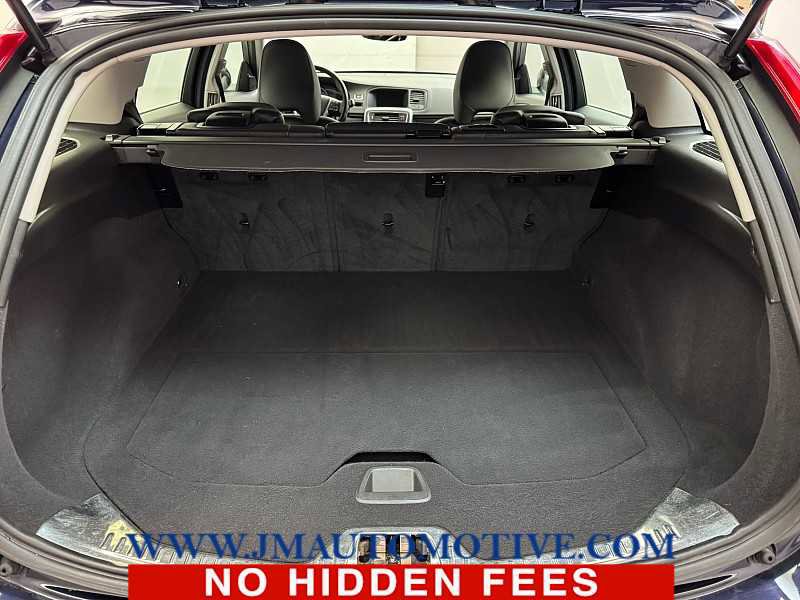 Used 2016 Volvo V60 T5 Premier AWD/4WD image 16