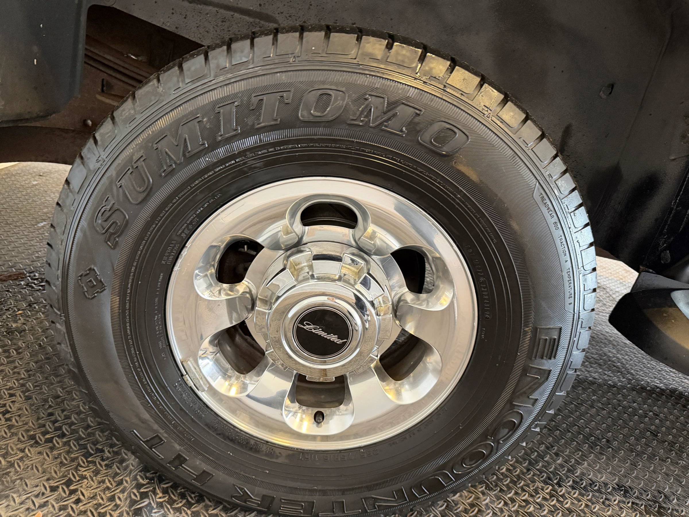 Used 2005 Ford Excursion Limited AWD/4WD image 44