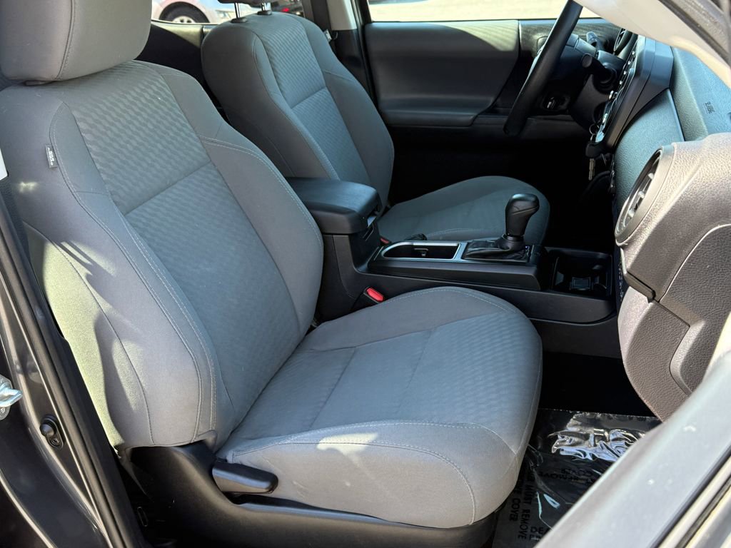 Used 2021 Toyota Tacoma SR image 12