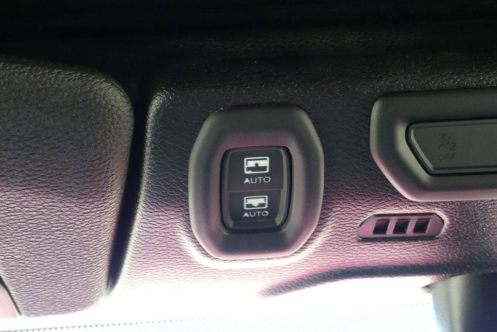 Used 2020 Jeep Wrangler Unlimited Rubicon AWD/4WD image 25