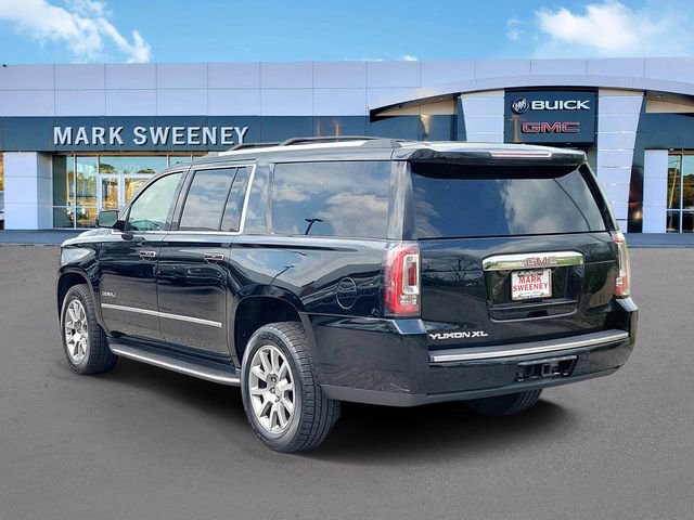 Used 2019 GMC Yukon XL Denali image 30