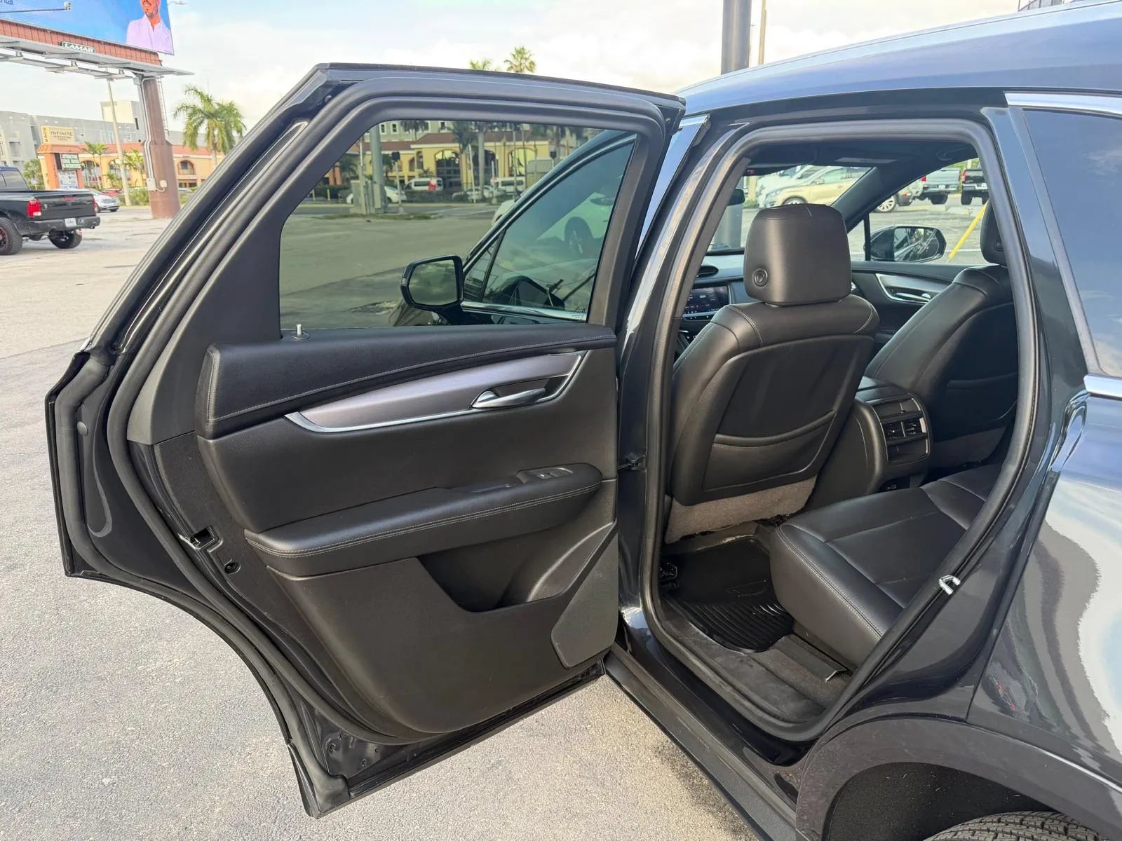 Used 2020 Cadillac XT5 Luxury FWD image 20