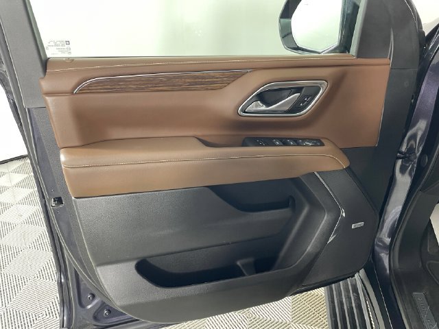 Certified 2023 Chevrolet Tahoe High Country AWD/4WD image 13