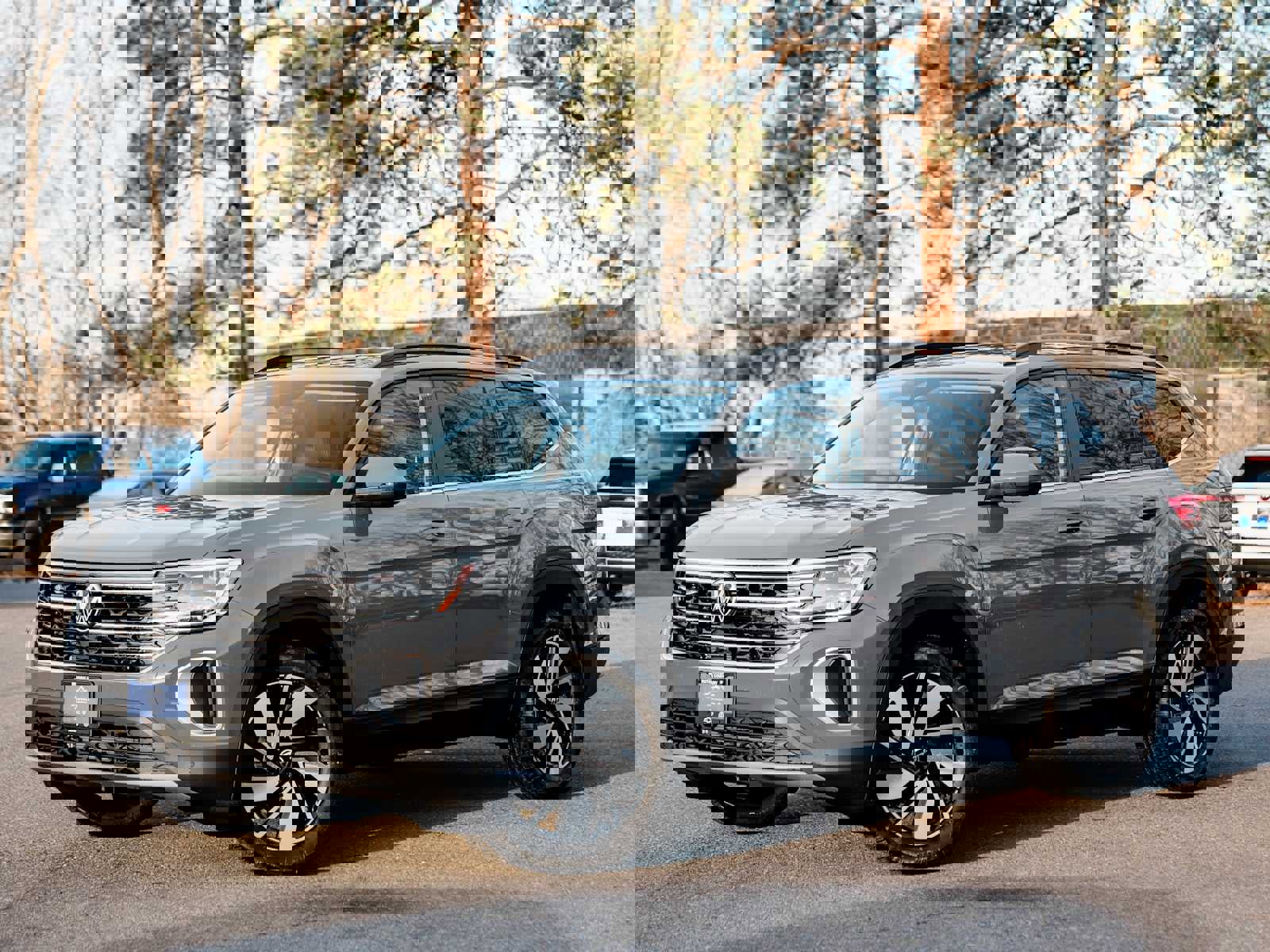 New 2026 Volkswagen Atlas SE image 1