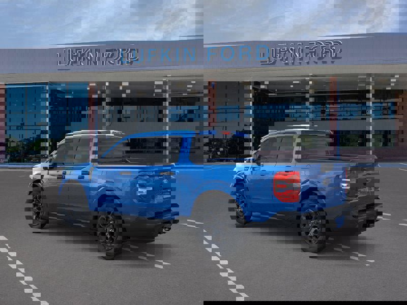 New 2025 Ford Maverick XLT image 4