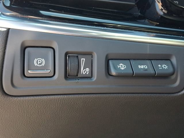 Certified 2025 Cadillac XT6 Premium Luxury w/ Technology Package image 24