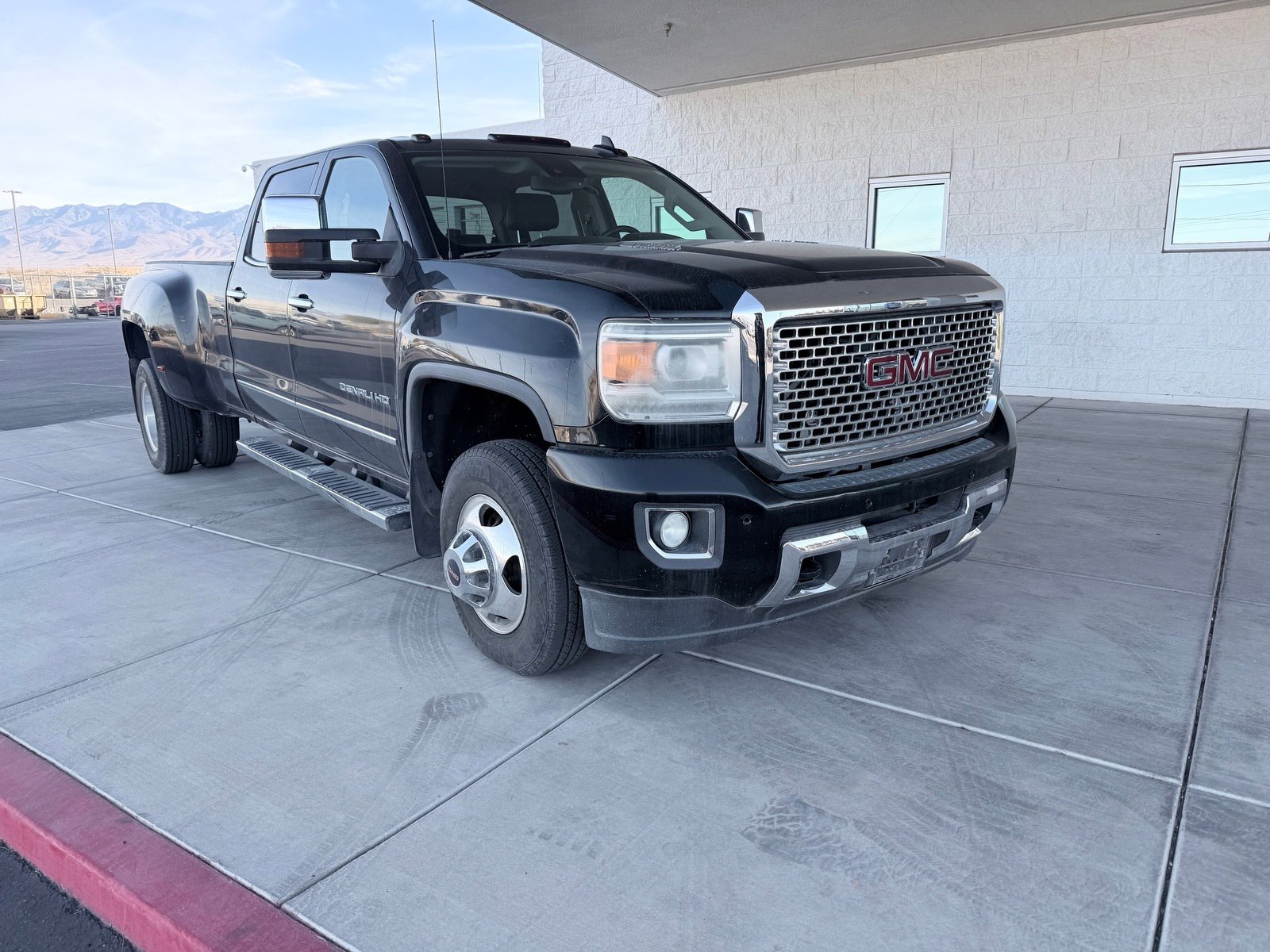 Used 2015 GMC Sierra 3500 Denali w/ Duramax Plus Package image 1