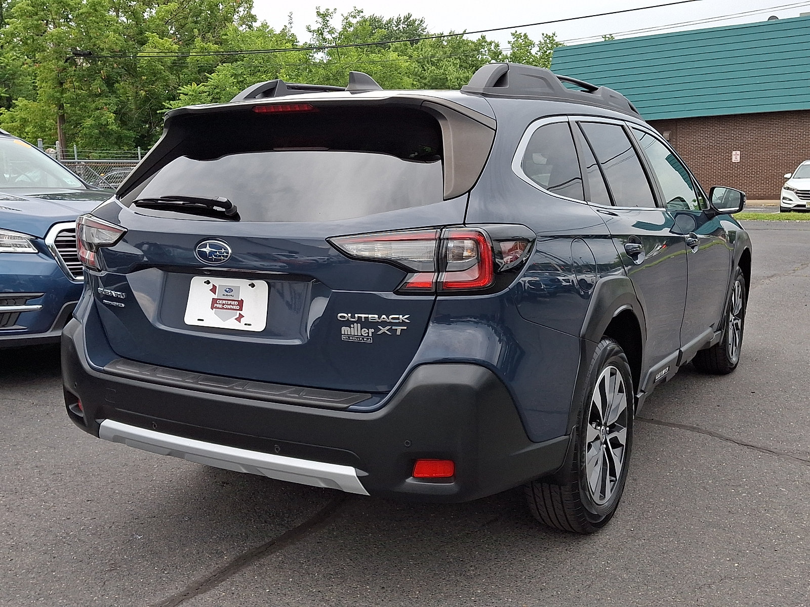 Certified 2023 Subaru Outback Limited XT AWD/4WD image 6