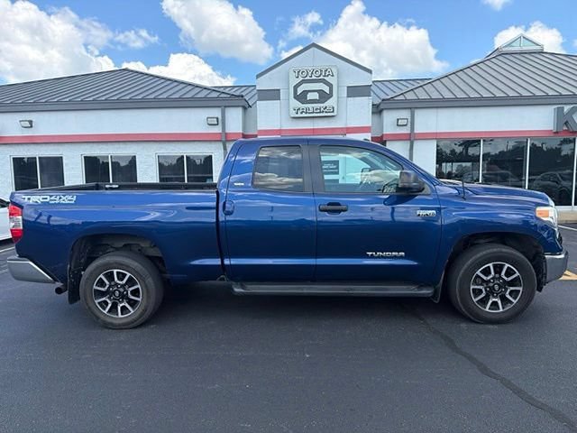 Used 2014 Toyota Tundra SR5 w/ TRD Off Road Package AWD/4WD image 9