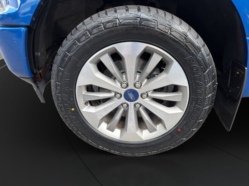 Used 2018 Ford F150 XL w/ Equipment Group 101A Mid AWD/4WD image 19