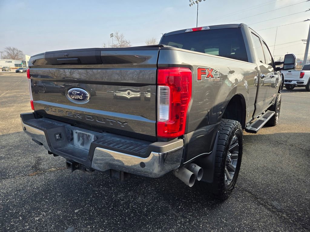 Used 2019 Ford F250 XLT w/ XLT Value Package image 4