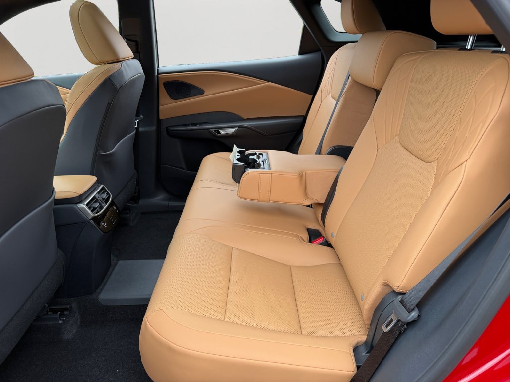 New 2026 Lexus RX 450h AWD w/ Convenience Package image 8