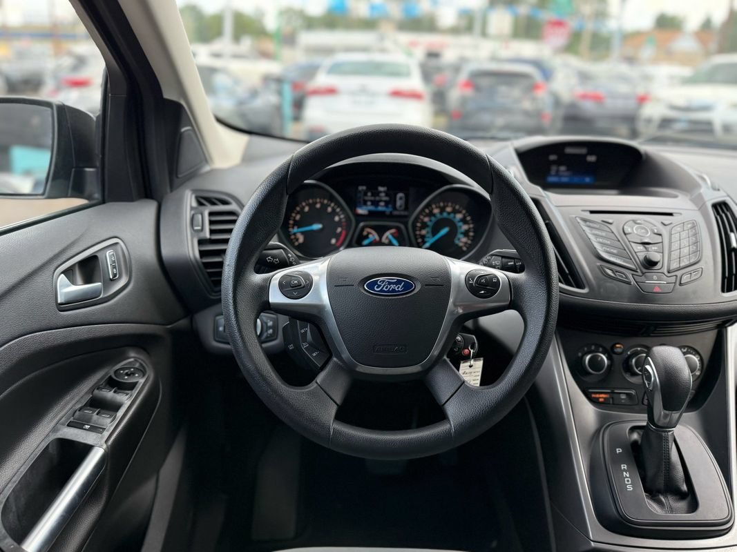 Used 2016 Ford Escape SE AWD/4WD image 11
