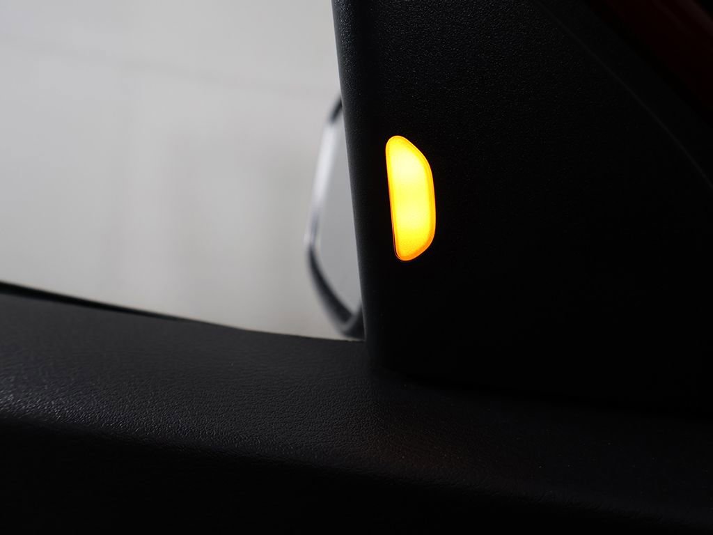 Used 2024 Nissan Kicks SV image 32