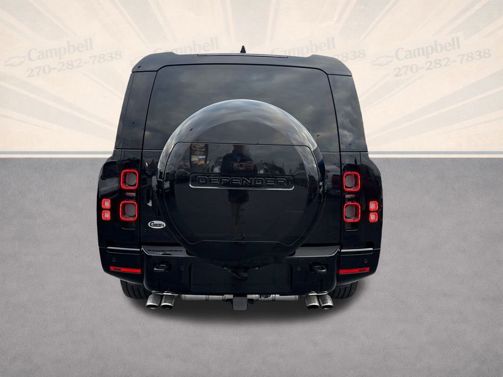 Used 2025 Land Rover Defender 130 V8 image 4