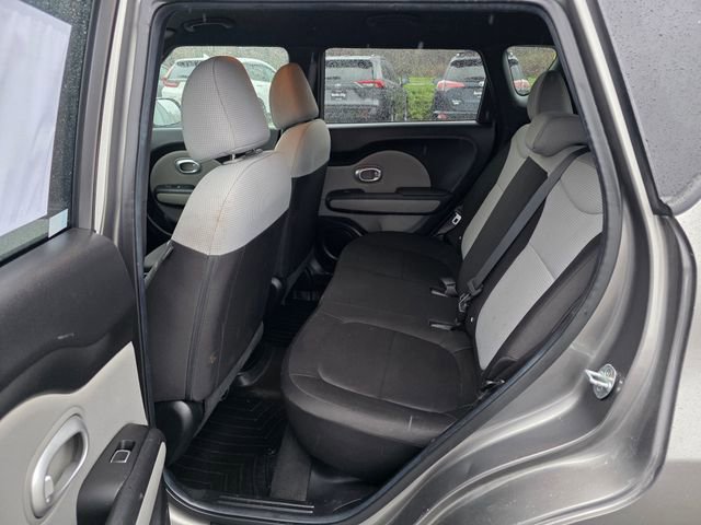 Used 2017 Kia Soul FWD image 17